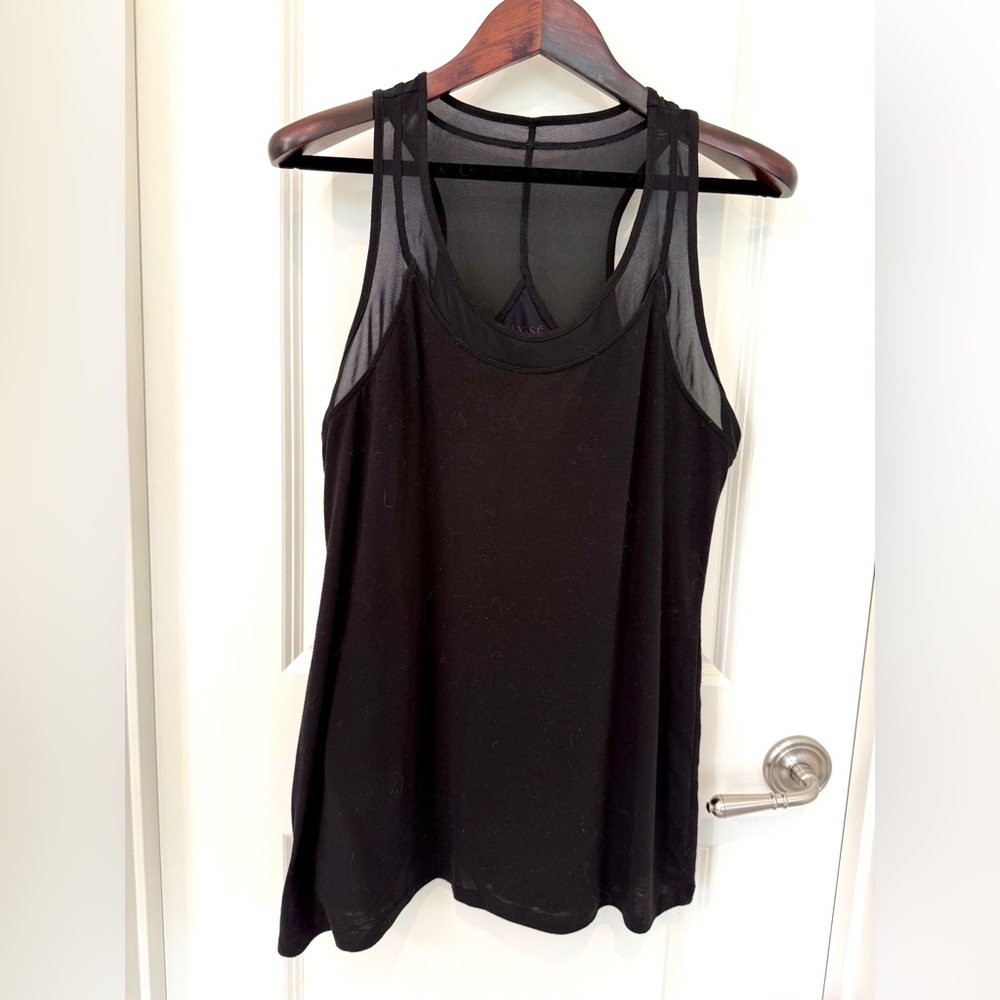 Lysse Black Women's Sleeveless Netted Workout Top Lined Size L